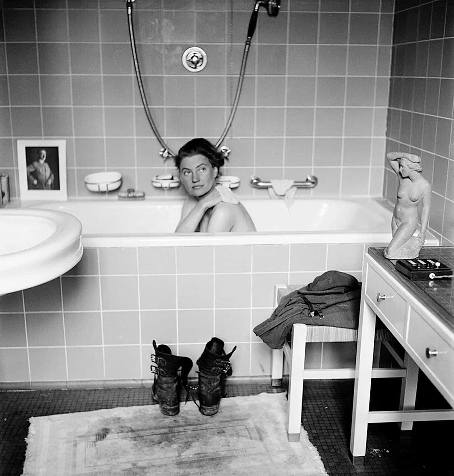 “Lee Miller in Hitler’s bathtub, Hitler’s apartment,” 1945.Photograph by Lee Miller with David E. Scherman © Lee Miller Archives