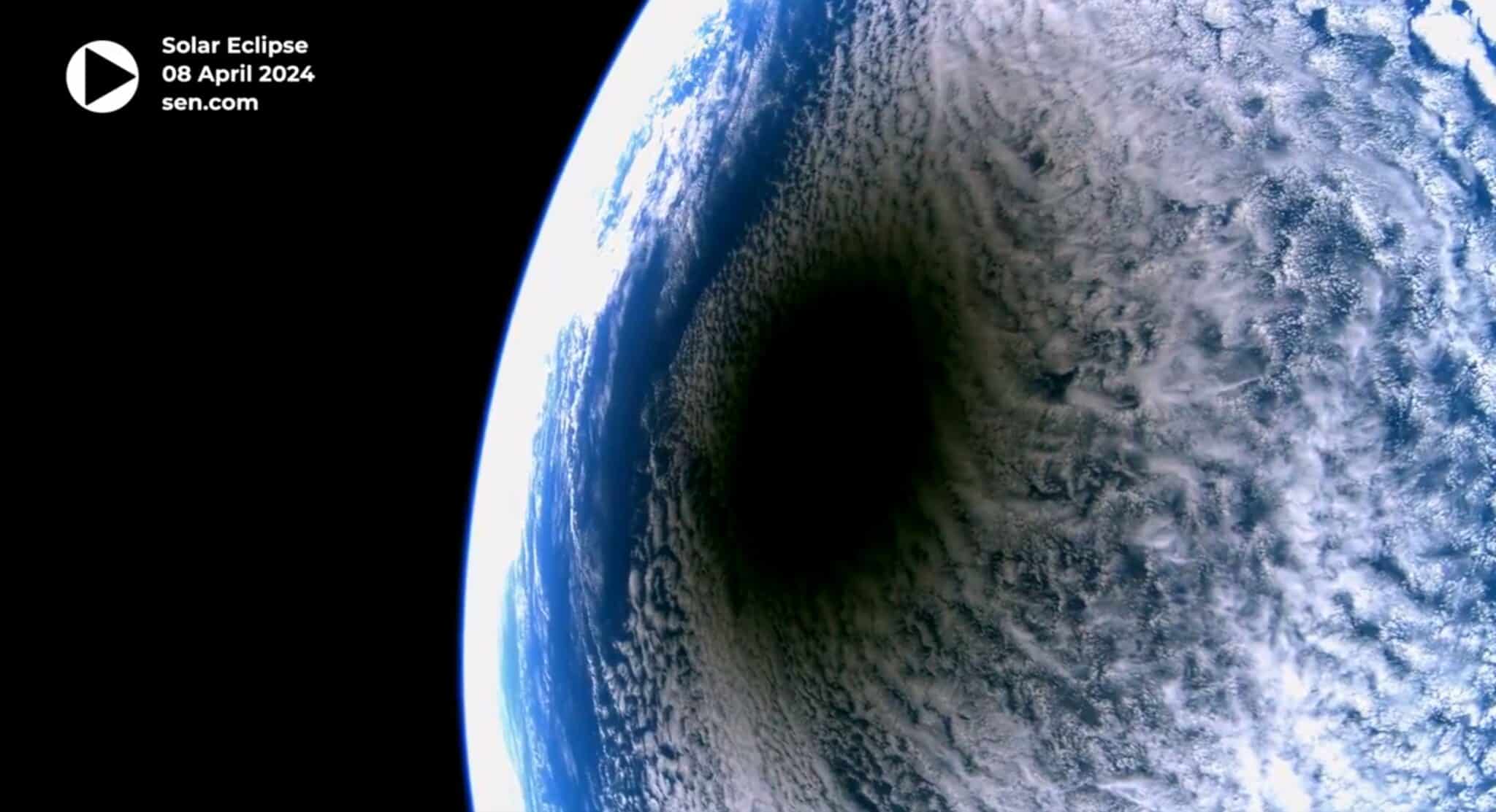 Longer 4K video of the Solar Eclipse 2024 from space - filmed from our satellite. #Eclipse2024 https://x.com/sen/status/1777506402900029804
