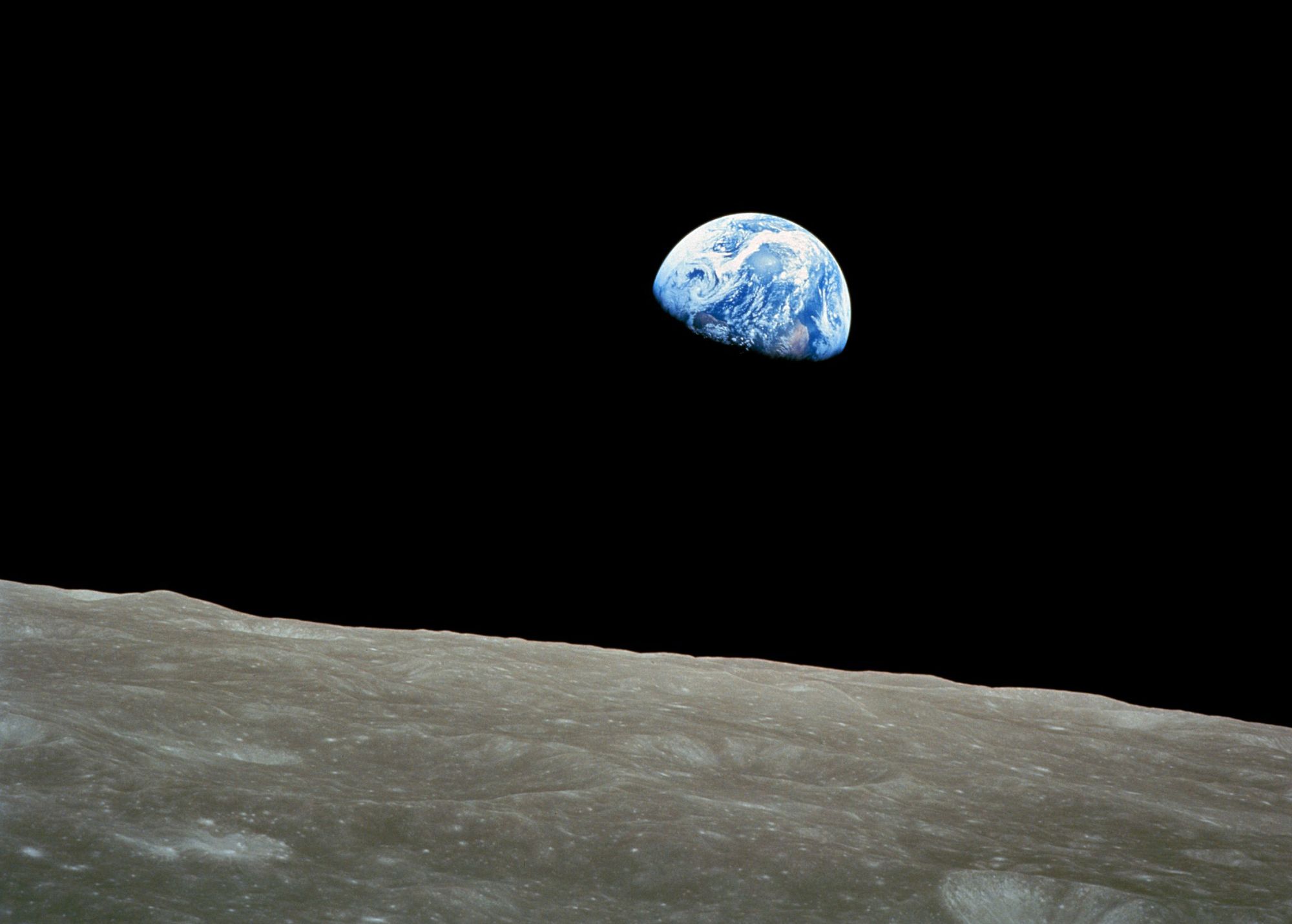 “Earthrise, Seen For The First Time By Human Eyes” (01968). NASA.