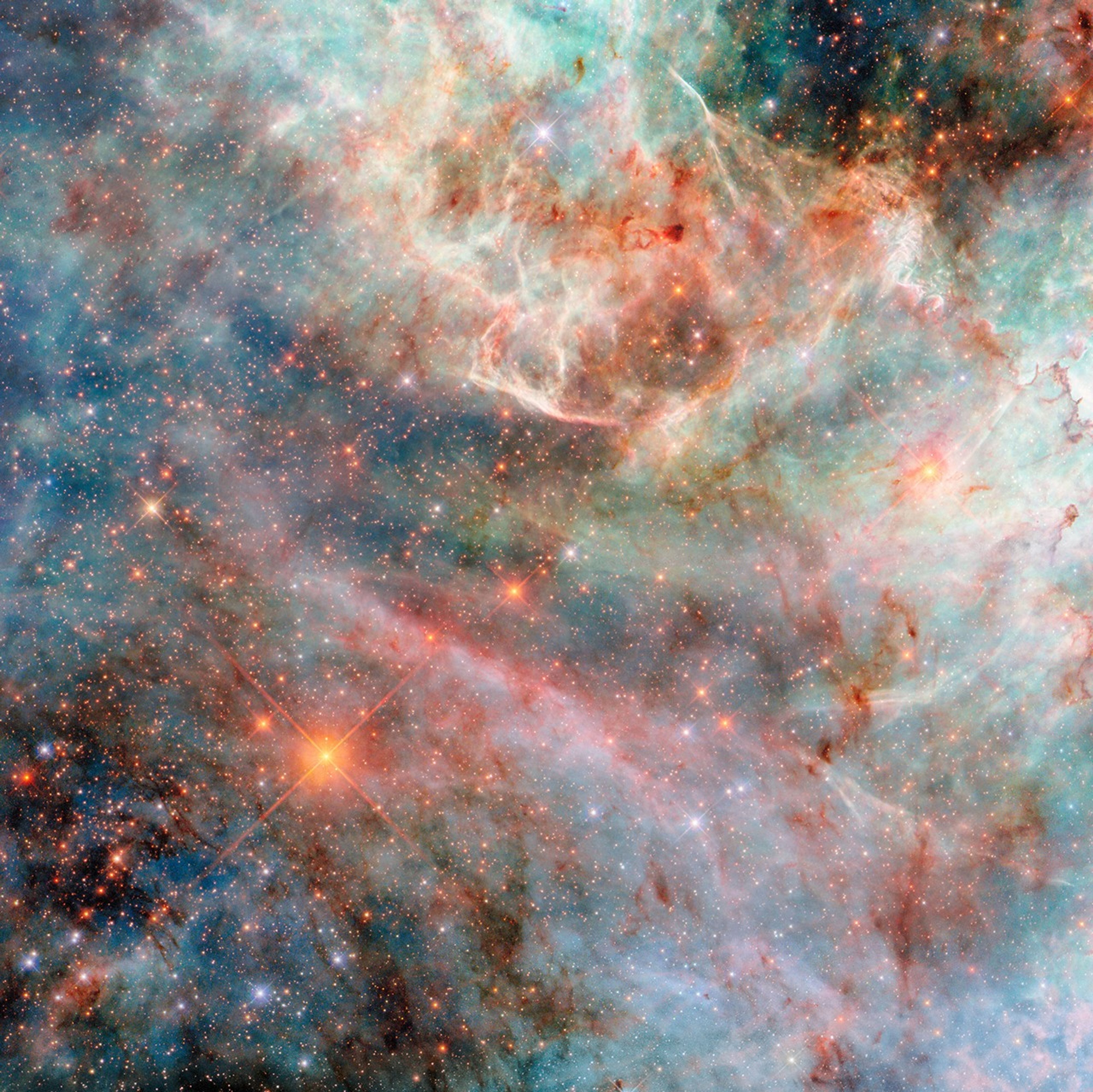 Hubble Captures Cotton Candy Clouds https://science.nasa.gov/missions/hubble/hubble-captures-cotton-candy-clouds/